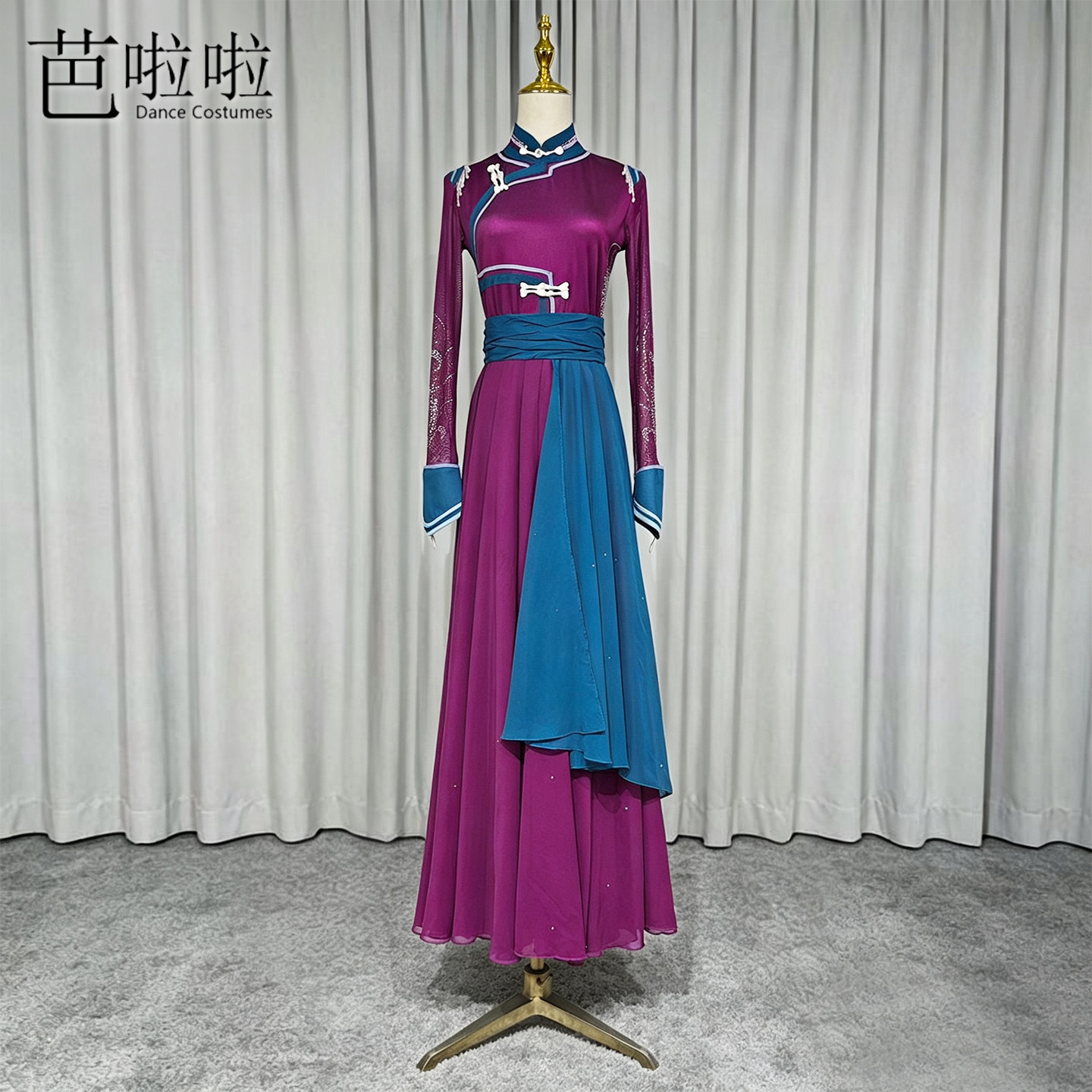 蒙族舞蹈演出服飘逸大摆裙舞蹈服