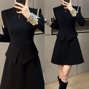 2026春季新款新中式假两件连衣裙国风刺绣收腰显瘦A字短裙长袖