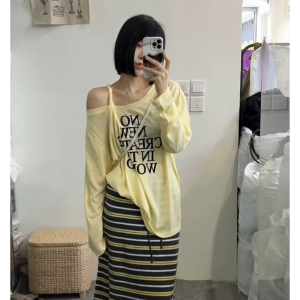 韩系露肩字母印花长袖上衣女春夏慵懒风斜领套头防晒T恤