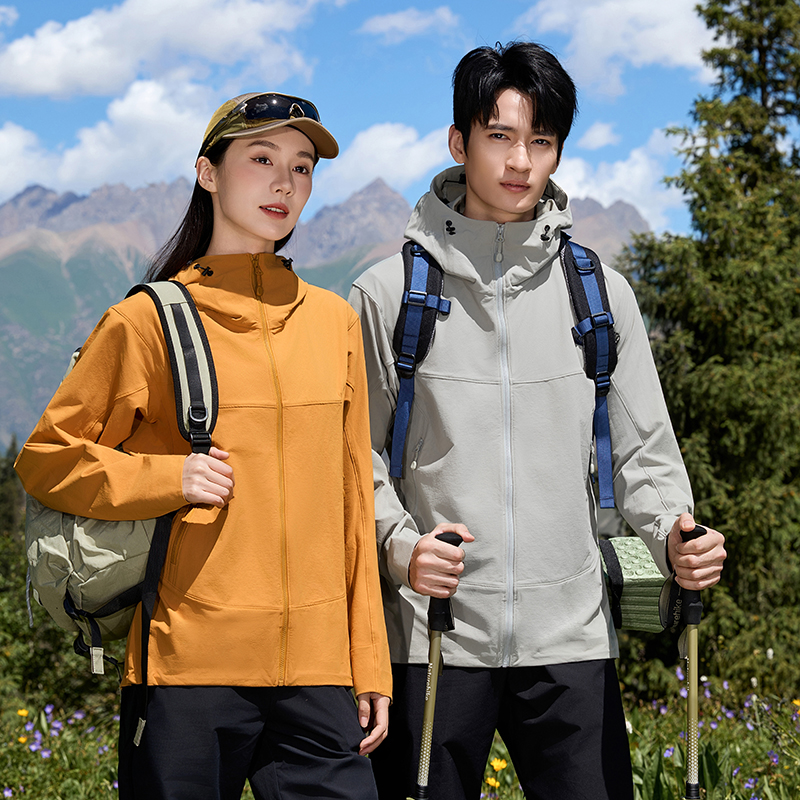 秋冬轻量化连帽单冲 大牌平替 ,高端单层冲锋衣男女同款防风外套