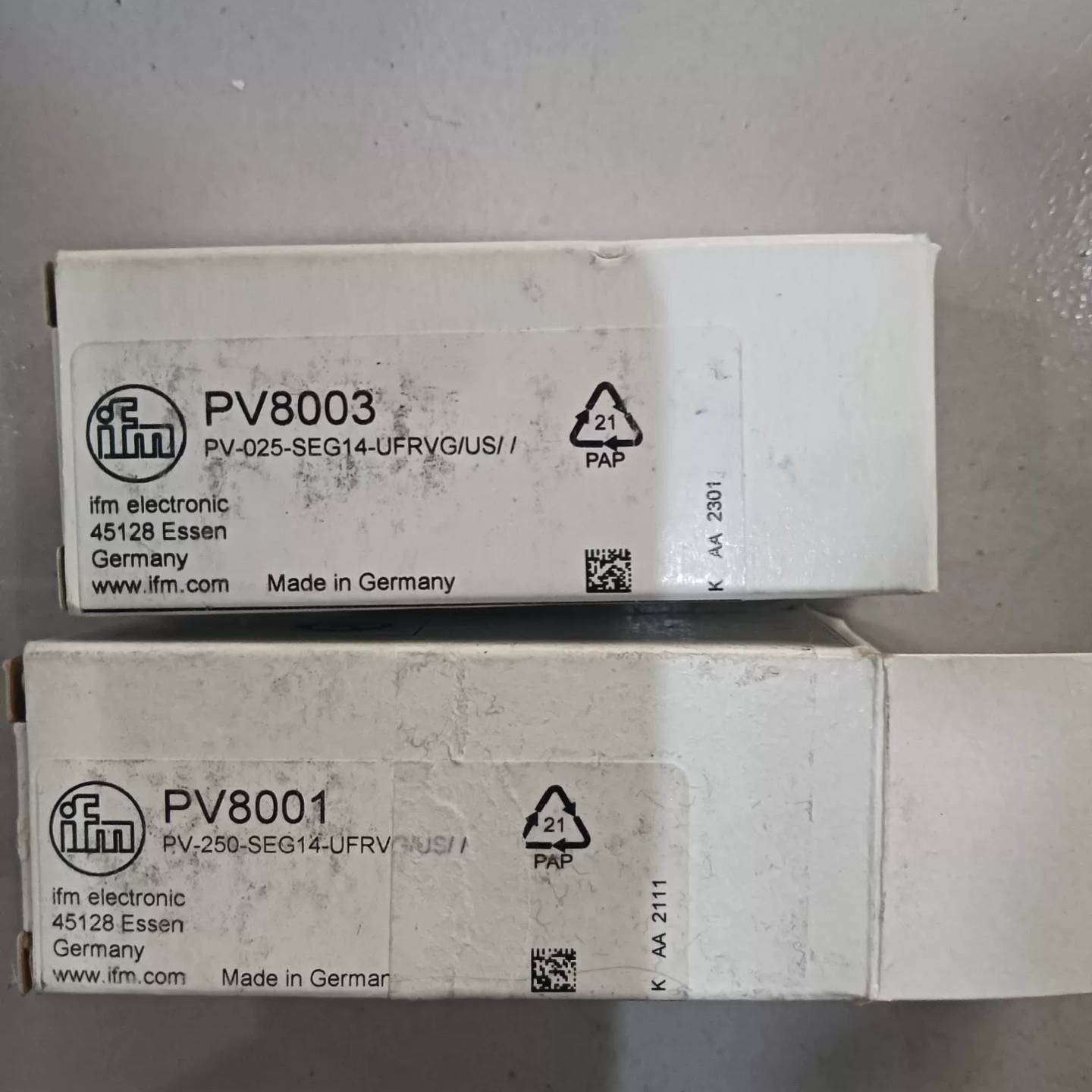 可维修正品PV8001一个，PV8003一个 - 实物图