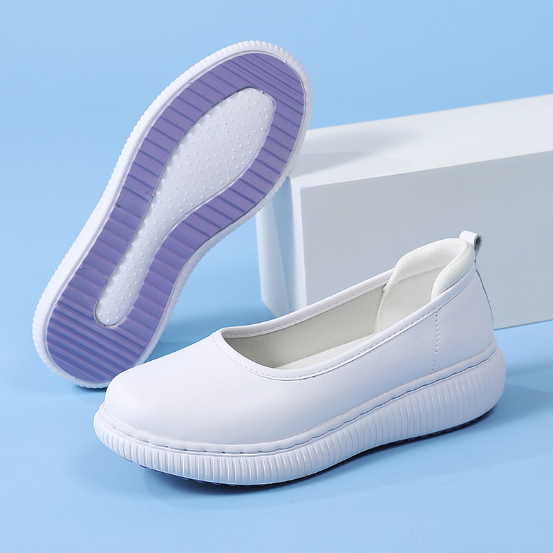 护士鞋女秋冬季黑色舒适软底透气不累脚平底防滑臭工作专用医护鞋