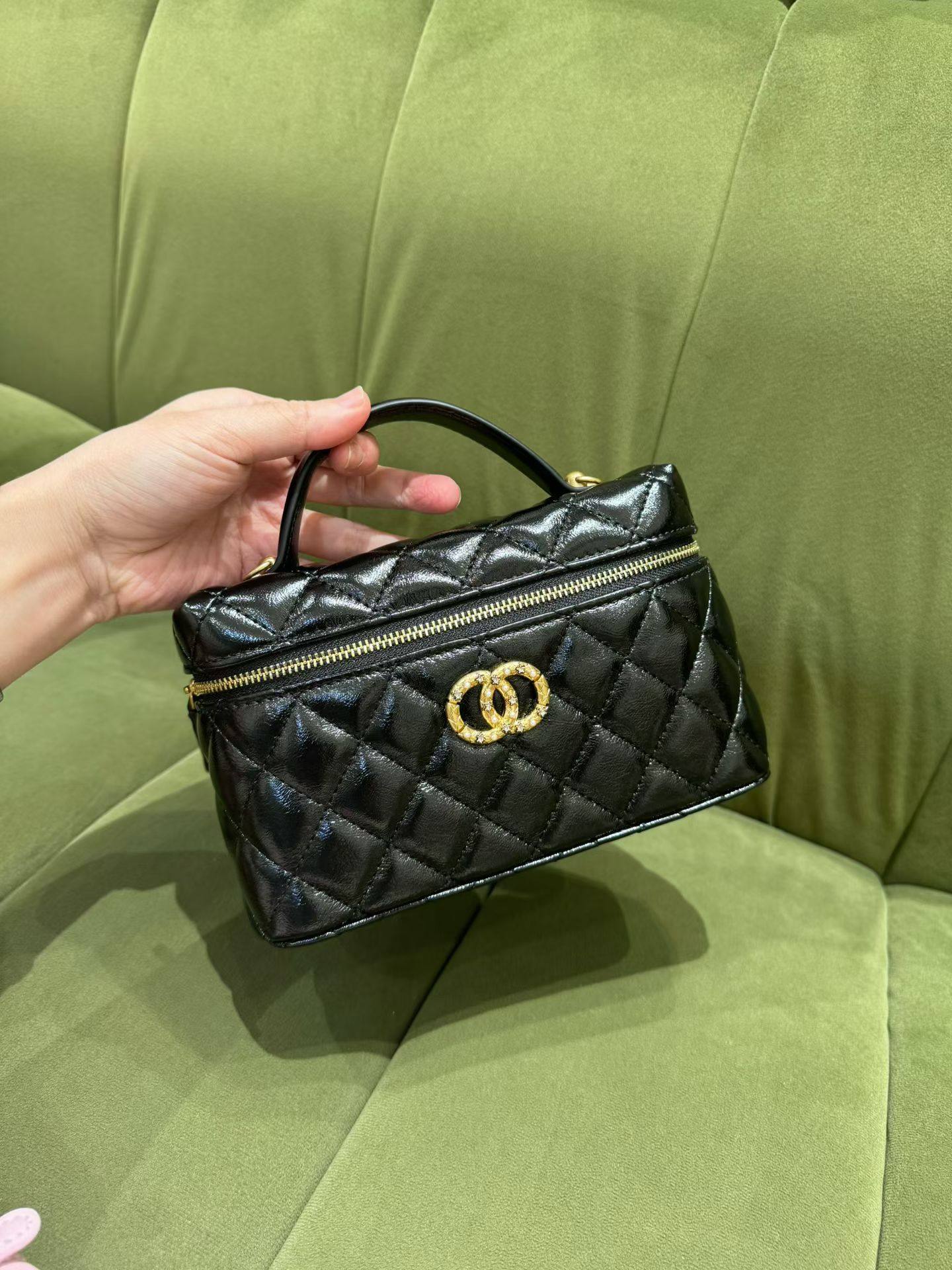 2026早春新款女士26c花扣盒子菱格单肩斜挎女包高级感手提化妆包,箱包皮具/热销女包/男包,通用款女包,淘宝优惠券,粉丝福利购,淘宝优惠卷