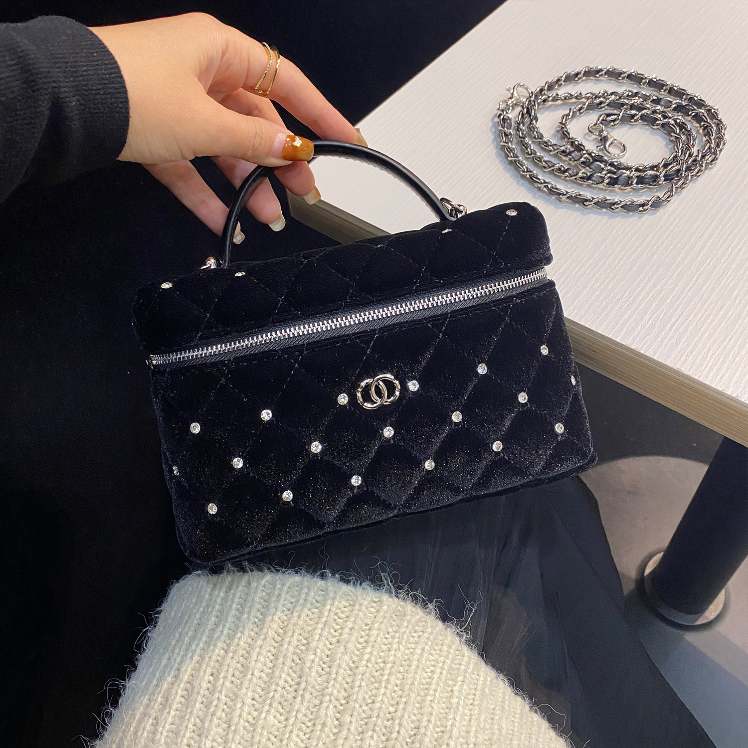 丝绒包包小香风盒子包2025新款小方包25K满天星手提包lp化妆包女,箱包皮具/热销女包/男包,小方包,淘宝优惠券,粉丝福利购,淘宝优惠卷