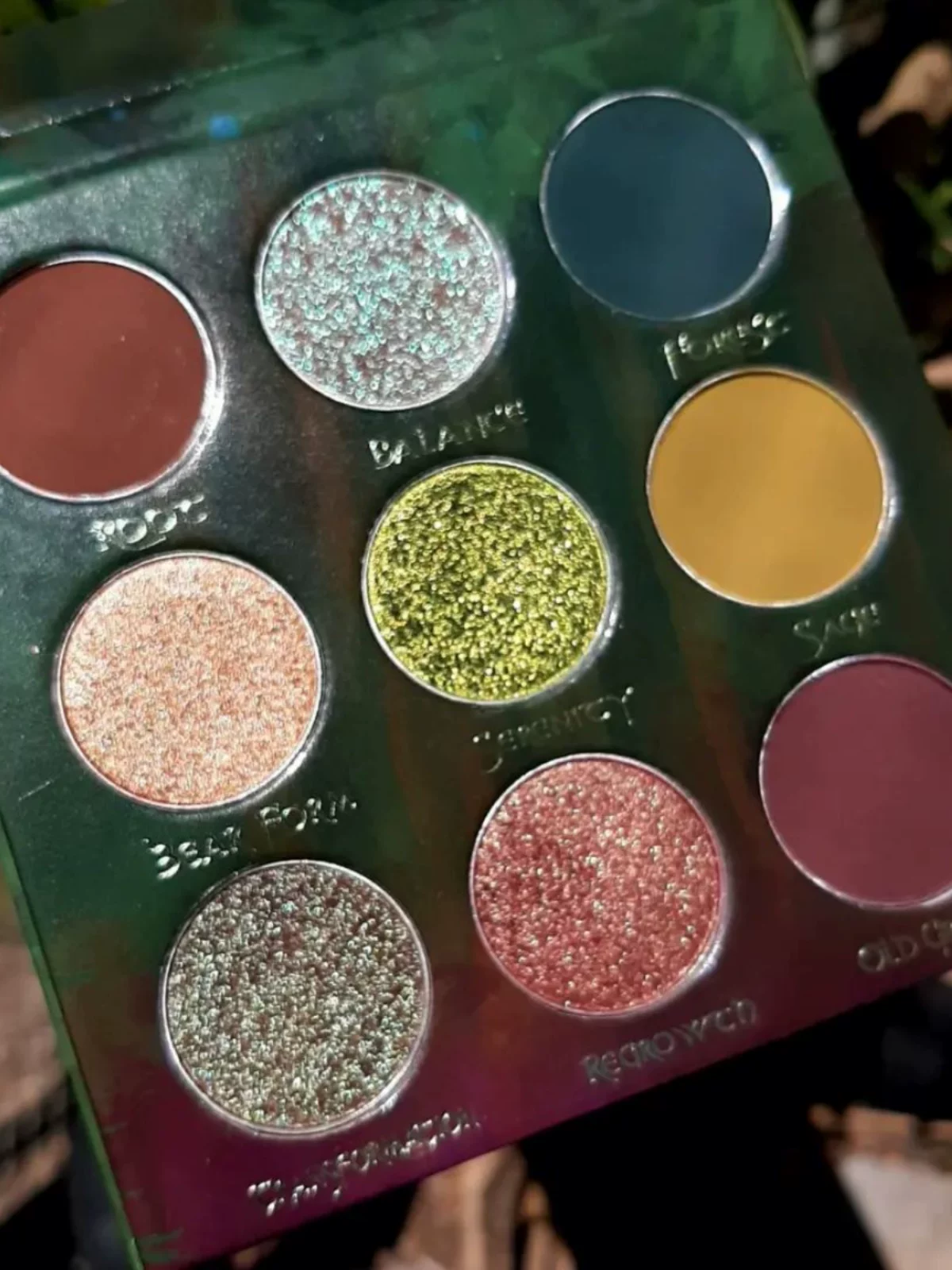Палетка теней для век Spot Fantasy Cosmetica 9 цветов Rouge Fighter Druid матовая поляризатор