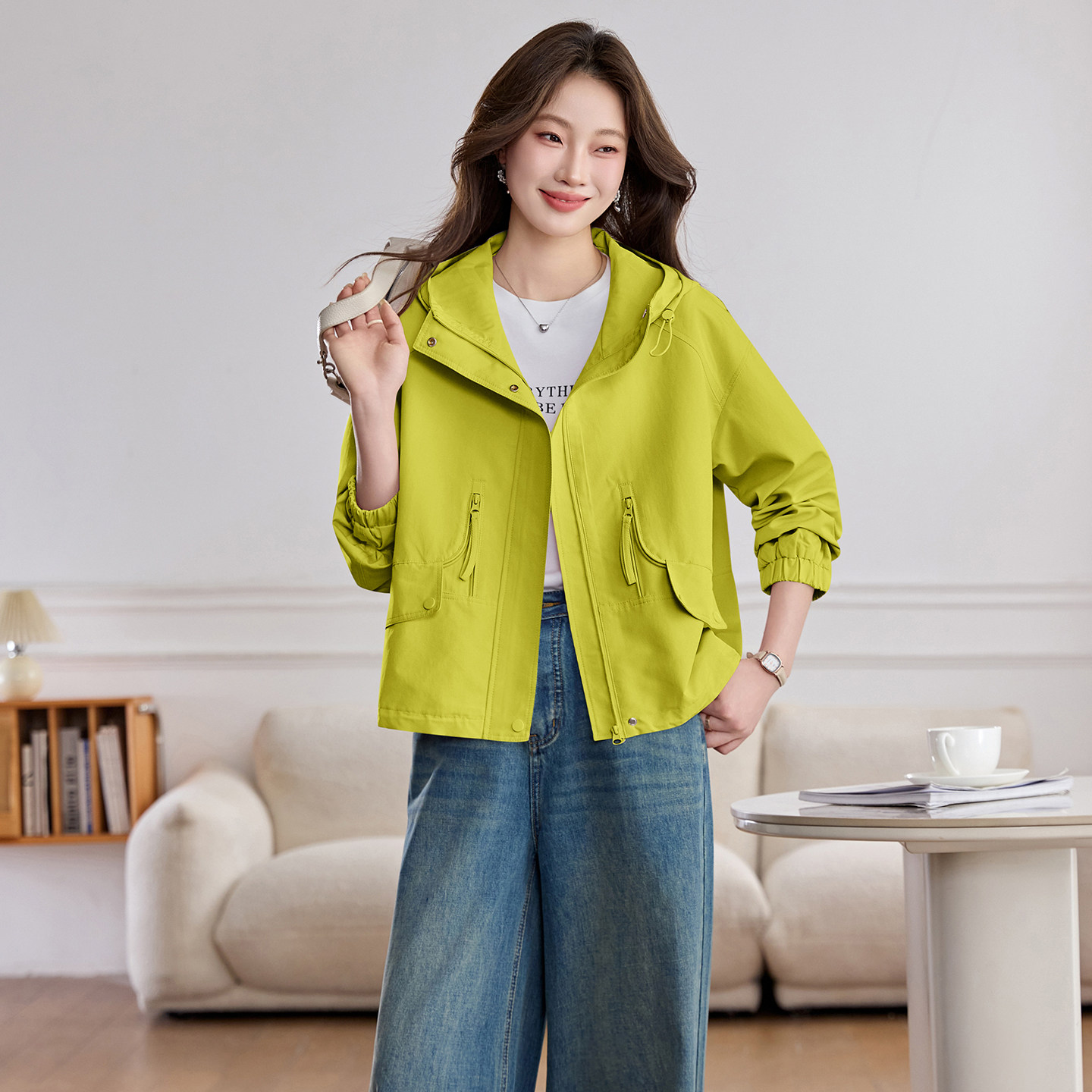 休闲风连帽短外套女2026春季新款气质宽松显瘦百搭小个子减龄上衣