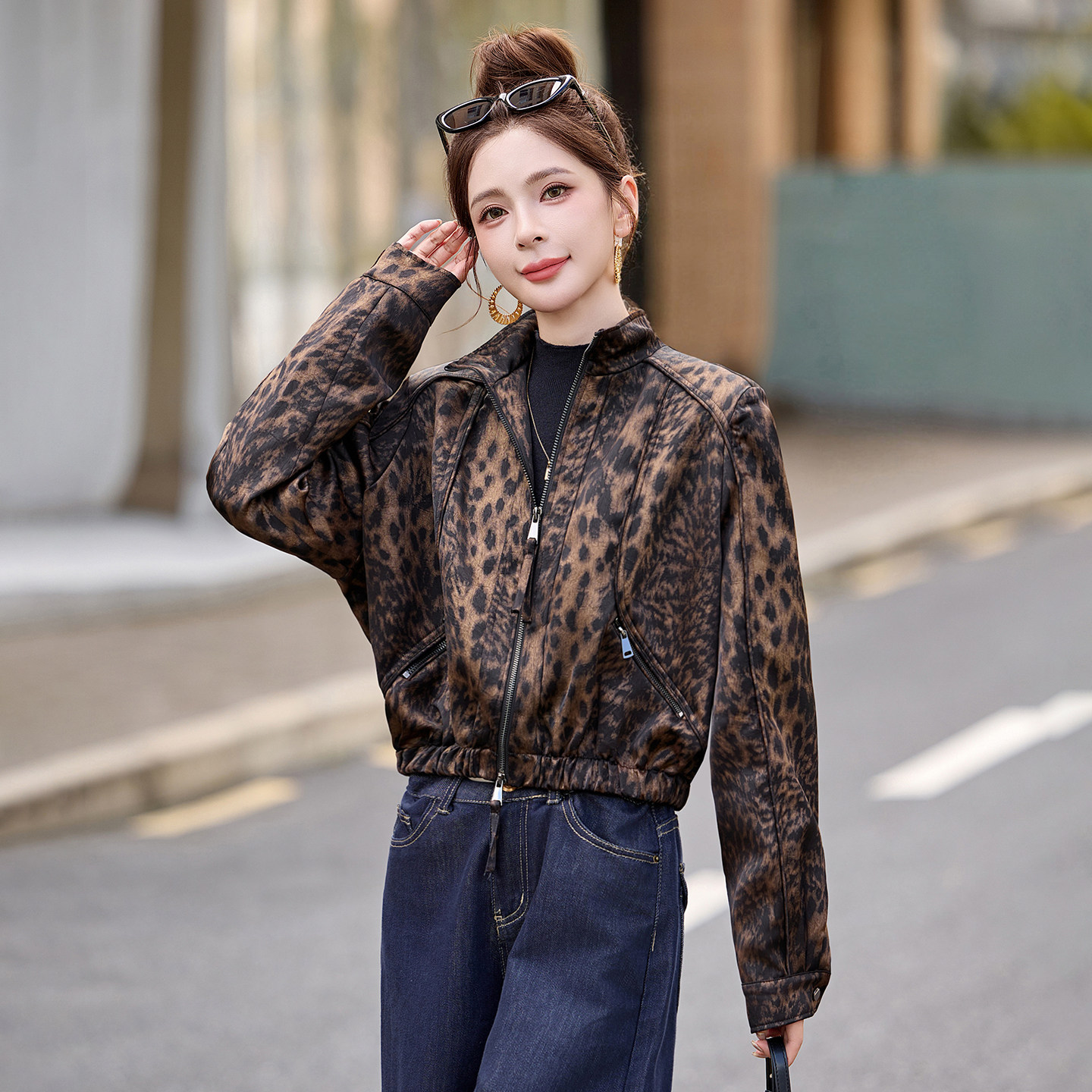 复古豹纹风短外套女立领图片