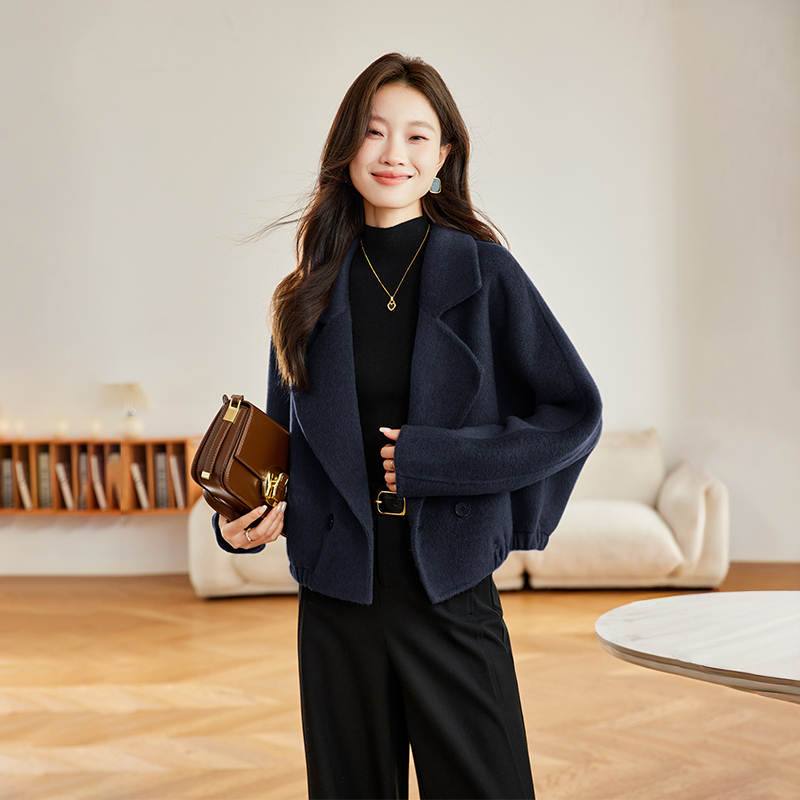 极简风双面呢羊毛大衣女短款