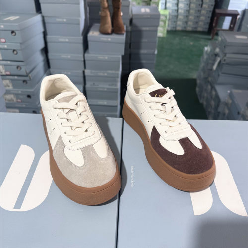 comely/康莉撤柜正品厚底舒适德训鞋女新款牛剖系带圆头单鞋微瑕
