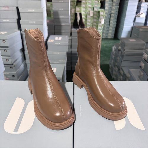 comely/康莉撤柜正品粗跟圆头舒适时装靴女新款羊皮后拉链短筒靴