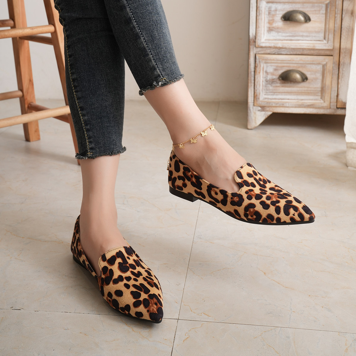 欧美春秋豹纹棕色复古学院英伦风一脚蹬尖头平底时尚百搭大码女鞋,女鞋,浅口单鞋,淘宝优惠券,粉丝福利购,淘宝优惠卷