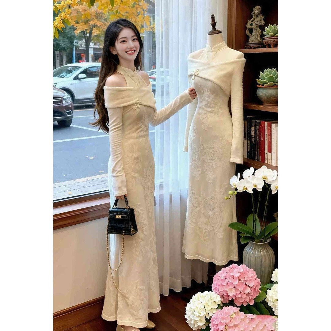 法式绝美气质露肩旗袍连衣裙2025秋冬新款白色收腰新中式裙子女装