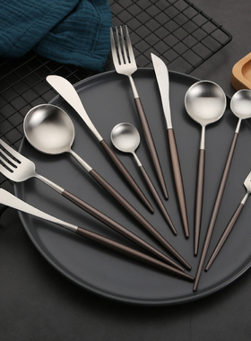 葡萄牙Leon正品不锈钢304西餐刀叉勺四件套家用牛排刀叉餐具套装