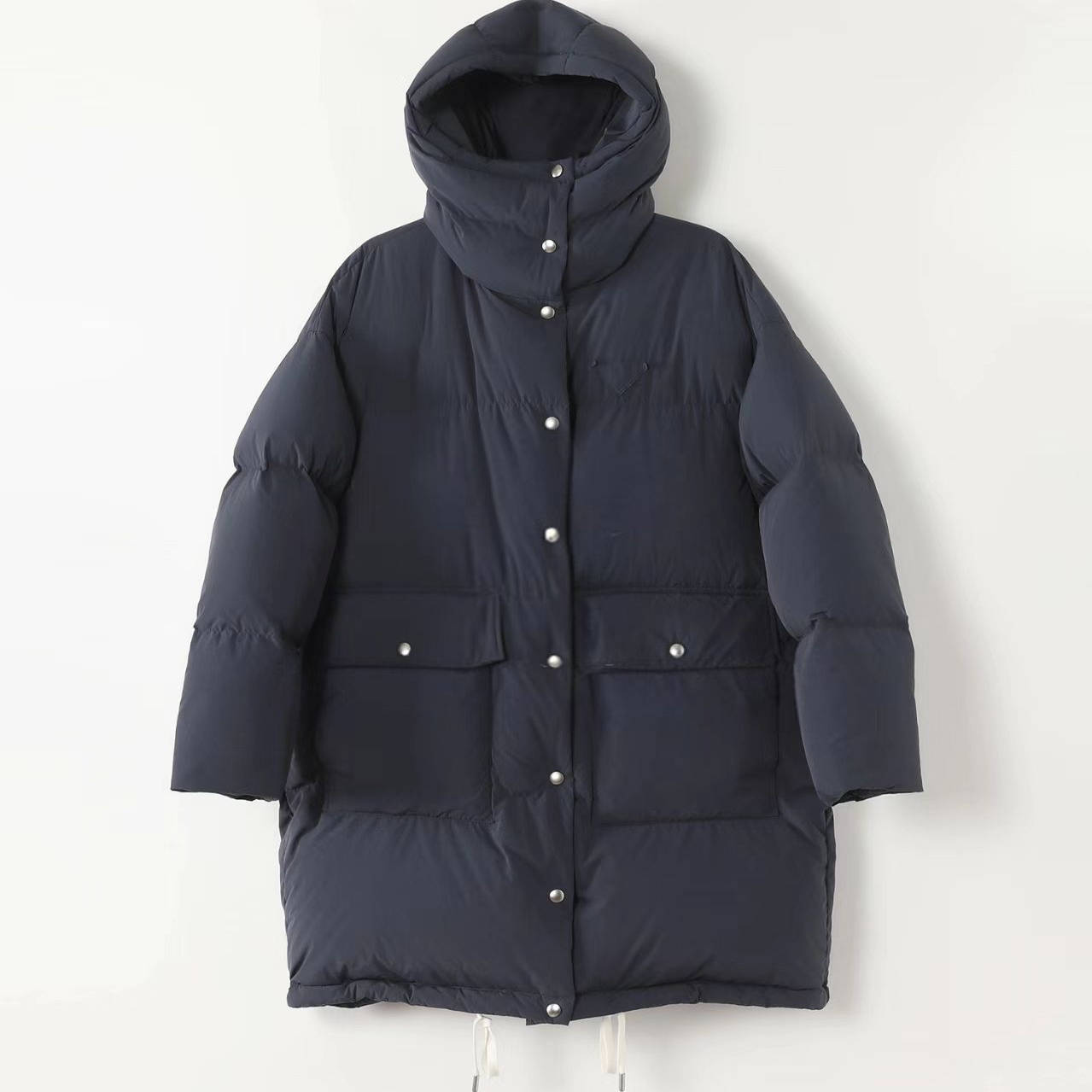 入冬95白鹅绒连帽时尚休闲羽绒服