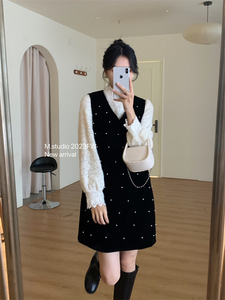 Mstudio丝绒钉珠背心裙女冬季气质v领无袖a字裙显瘦百搭洋气短裙