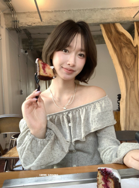 IMISS-2026十三行春季新款设计感收腰显瘦一字领针织开衫女R01295