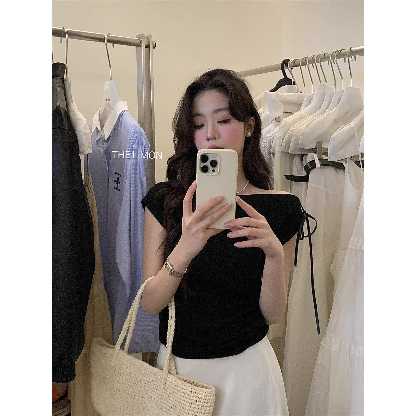 The limon设计感褶皱显瘦小飞袖针织衫女春夏新款不规则法式上衣