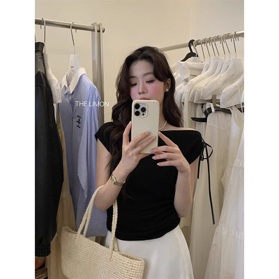 设计感褶皱显瘦小飞袖针织上衣女