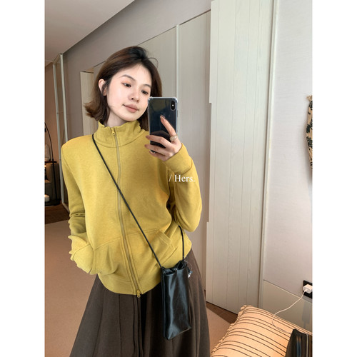 Hers十三行秋冬新款设计感简约日常拉链立领卫衣短款外套女62124