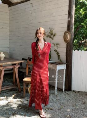 SEE YOU夏季法式甜妹显白显曲线修身挂脖波点撞色连衣裙女26015J