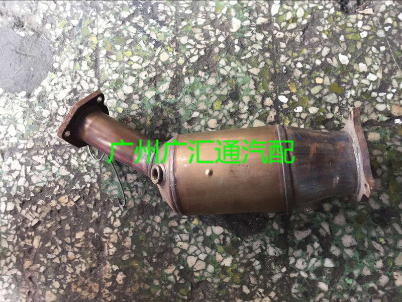 奥迪A6 2.0 2.8 A4 Q5 Q7 3.0 3.2 4.2三元催化器原装拆车配件