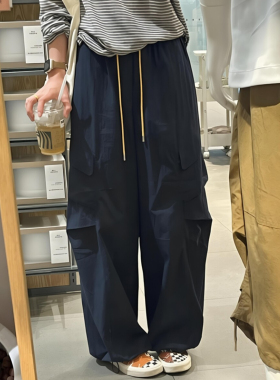 藏蓝色速干系带工装裤子夏装女款2026新款大码运动今年流行梧桐裤