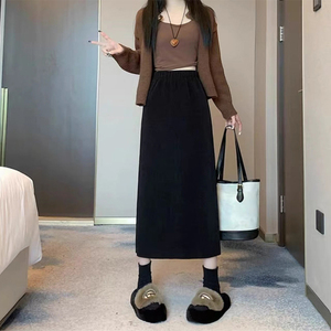 秋冬黑色高腰直筒裙女大码胖mm梨形身材显瘦半身裙后开叉中长裙子