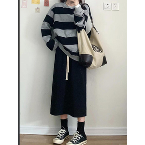 黑色直筒卫裙秋冬a字大码女胖mm高腰显瘦中长款包臀休闲半身裙子