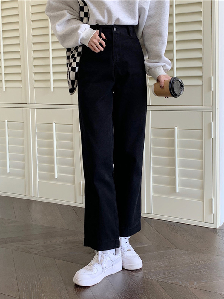 黑色牛仔裤梨形身材黑色宽松直筒