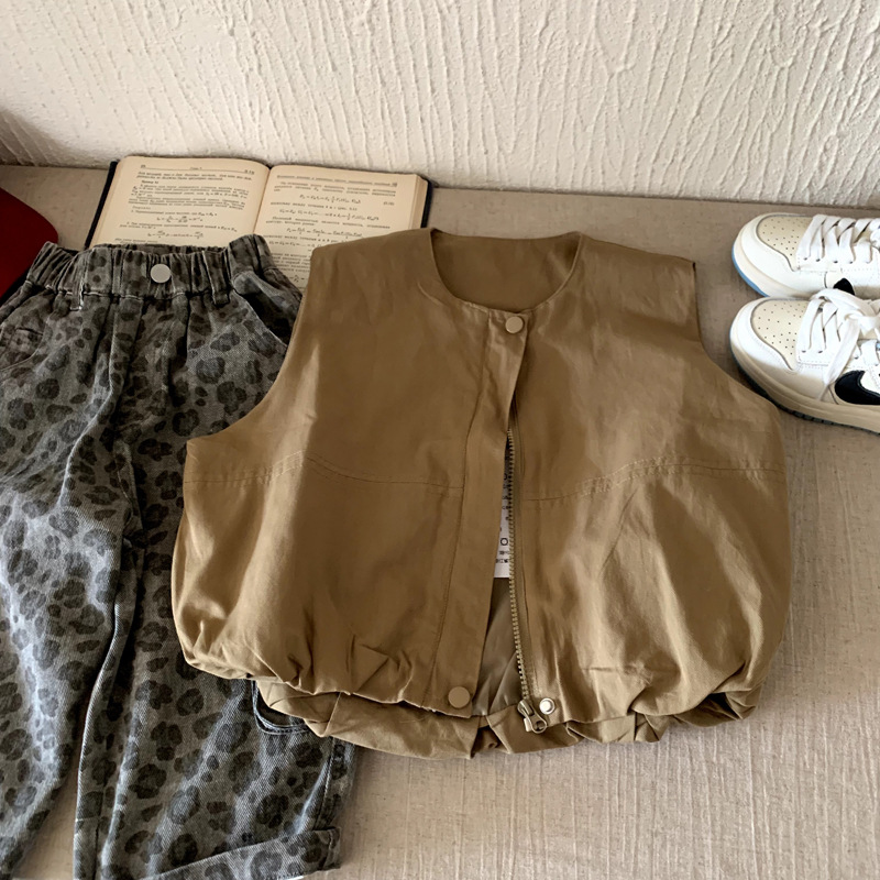 男童马甲春秋款儿童无袖卡其色外套春装洋气坎肩背心2025新款潮