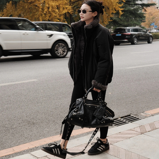 2025年冬季新款双面穿短款兔毛内胆皮草派克服宽松女装外套大衣