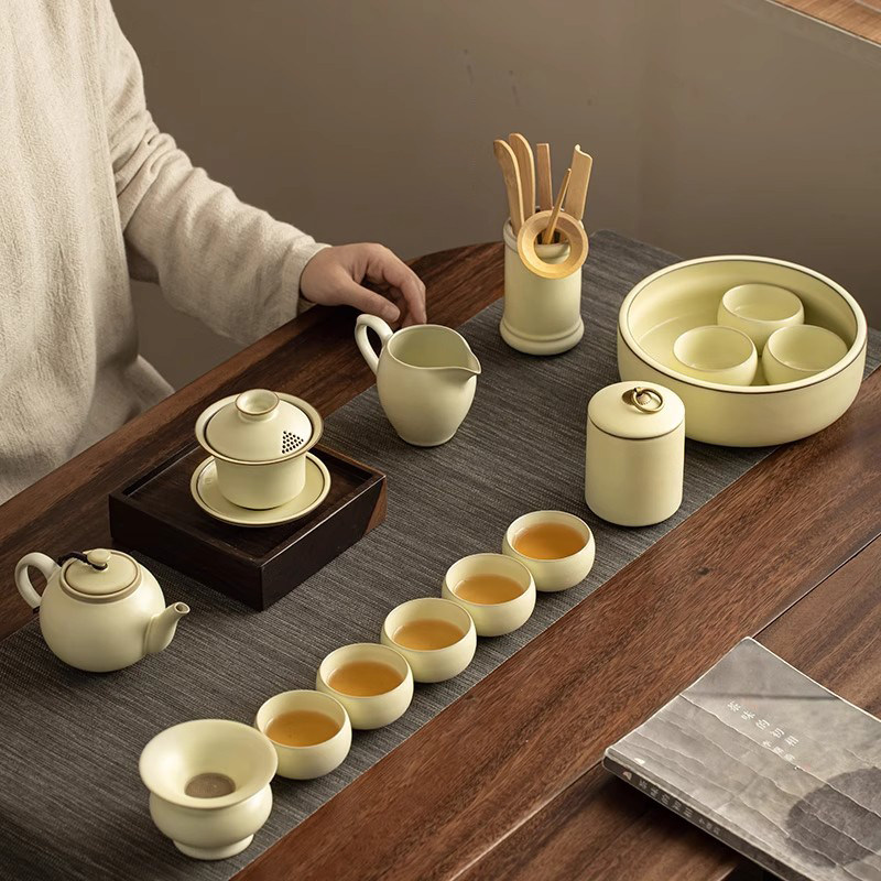 2026新款汝窑功夫茶具套装家用陶瓷轻奢办公会客中式高档送礼盒装