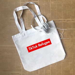 TT Refugee洋抖难民欧美字母趣味文字纯棉帆布包手提袋定制