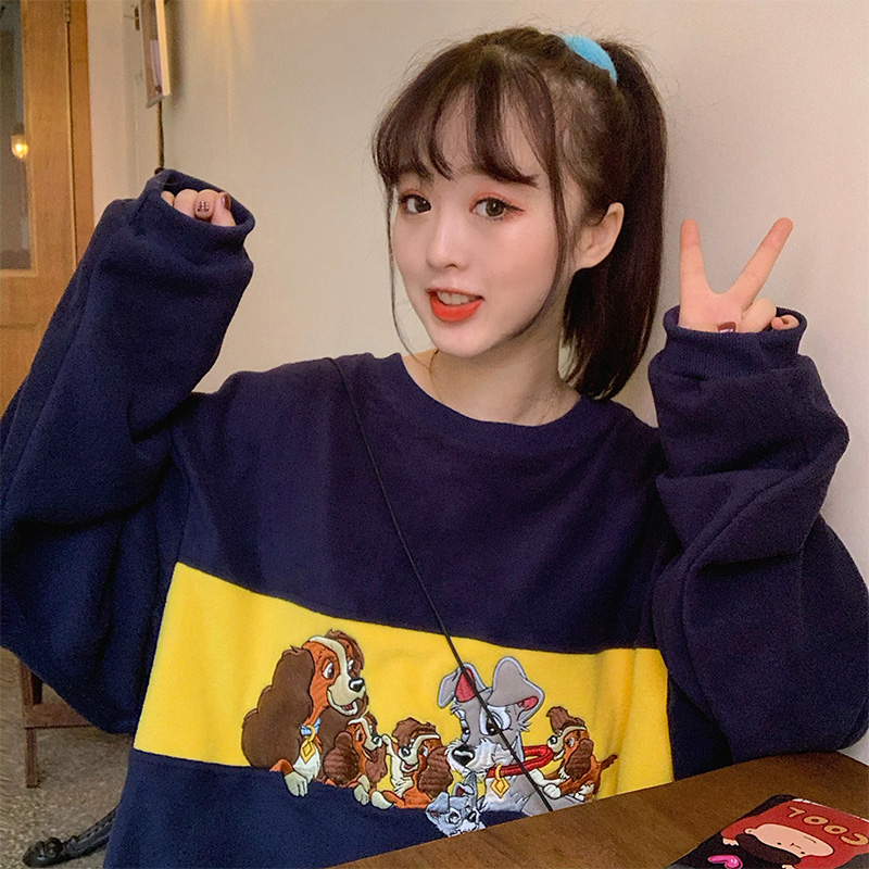 Real shot autumn new versatile loose and slim dog fleece original embroidered couple's sweater