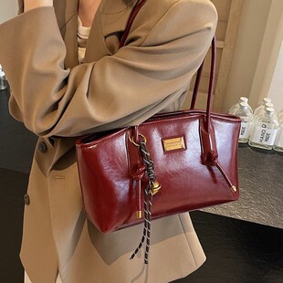 高级感复古百搭托特包女大容量包包2024新款 流行单肩包通勤包 冬季