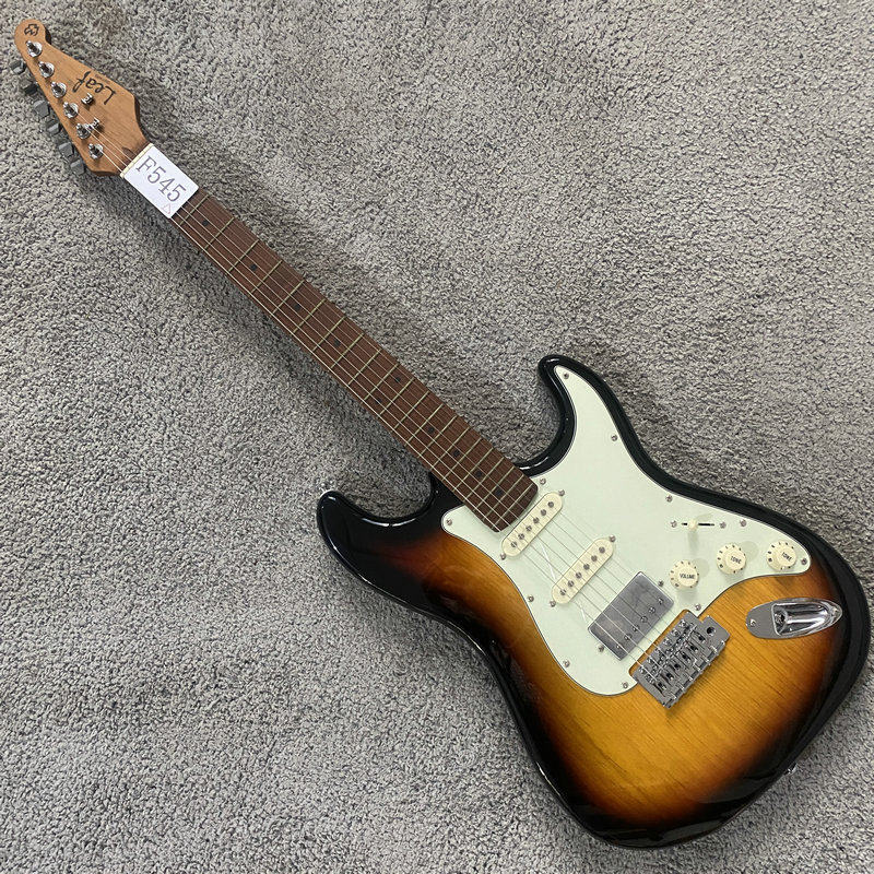 芬达款式ST电吉他 烤枫木琴颈+指板22品 金属摇滚单摇琴 品牌特价