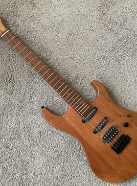 Xavier赛维尔小双摇电吉他 烤枫木琴颈22品SSH 非洲桃花心琴体 新