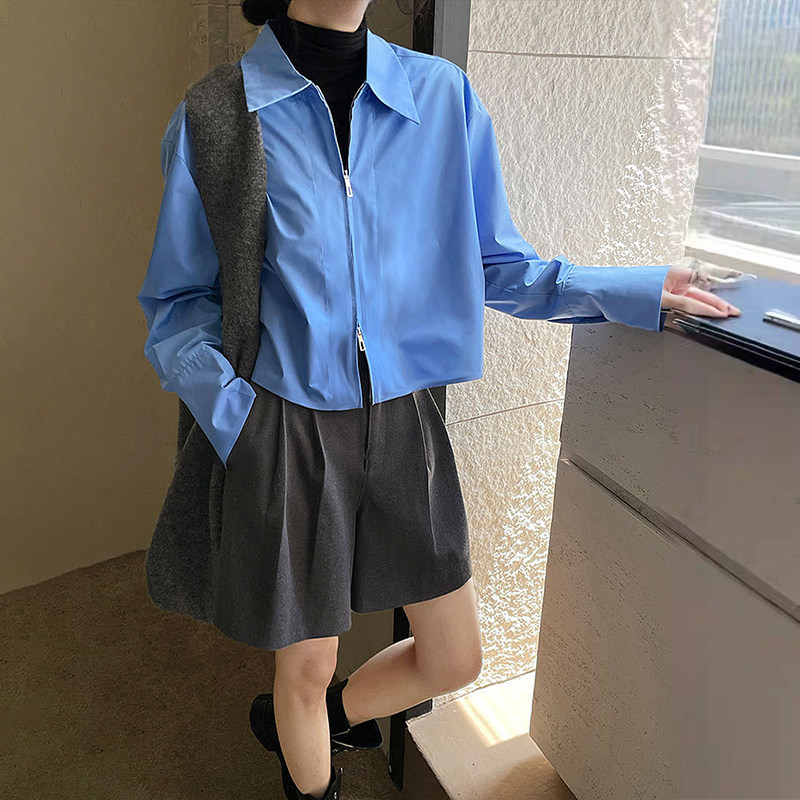 开jian家同款蓝色短款长袖衬衫