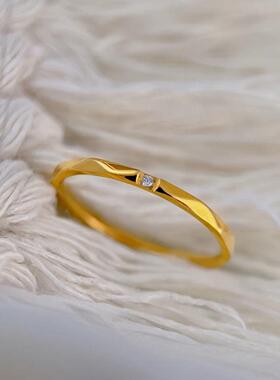 钛钢戒指三角切面单颗锆石戒指