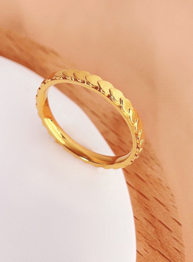 小众设计细款鱼鳞纹戒指