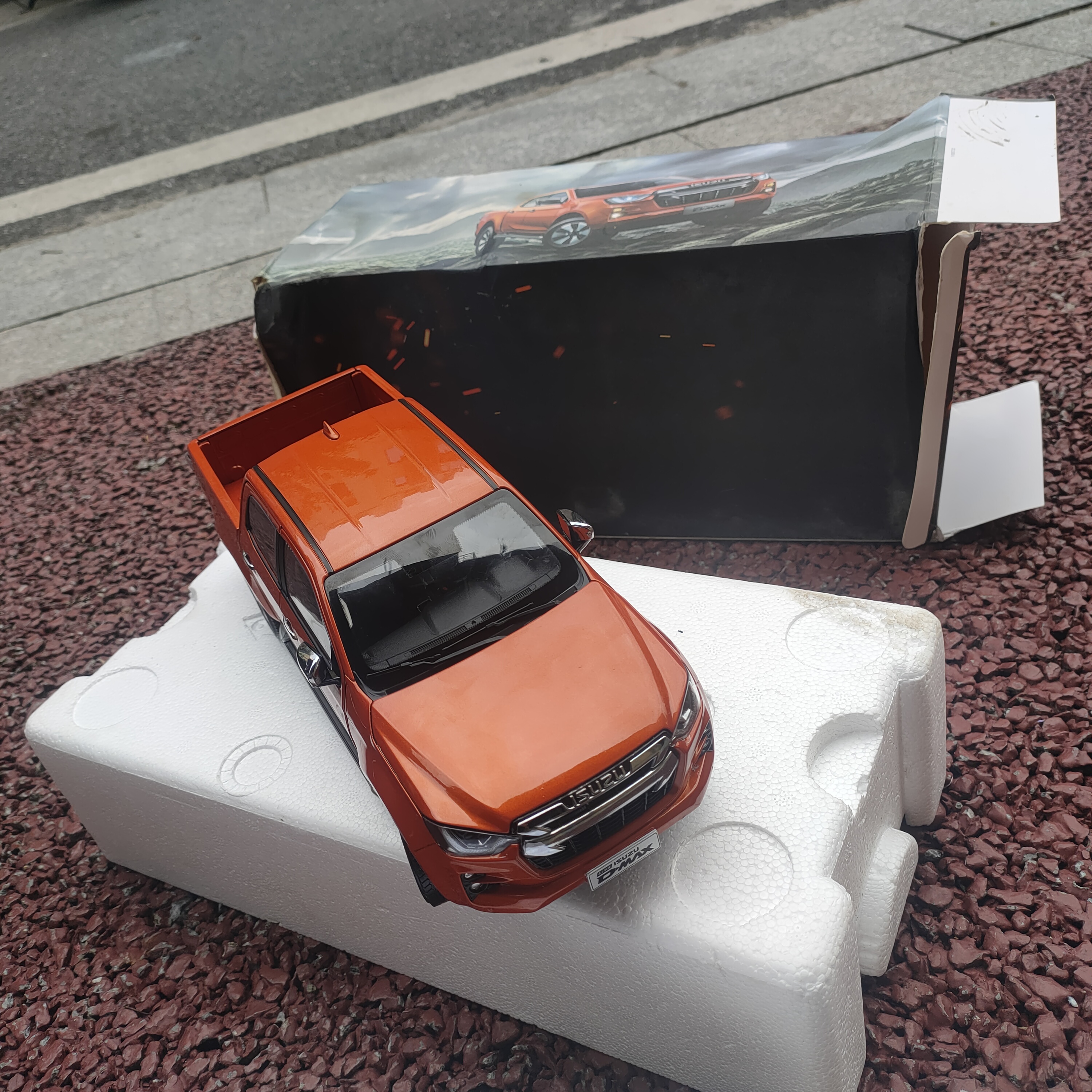 DMAX车模 d-max皮卡 ISUZU 1:18 仿真合金汽车模型五十铃皮卡车模