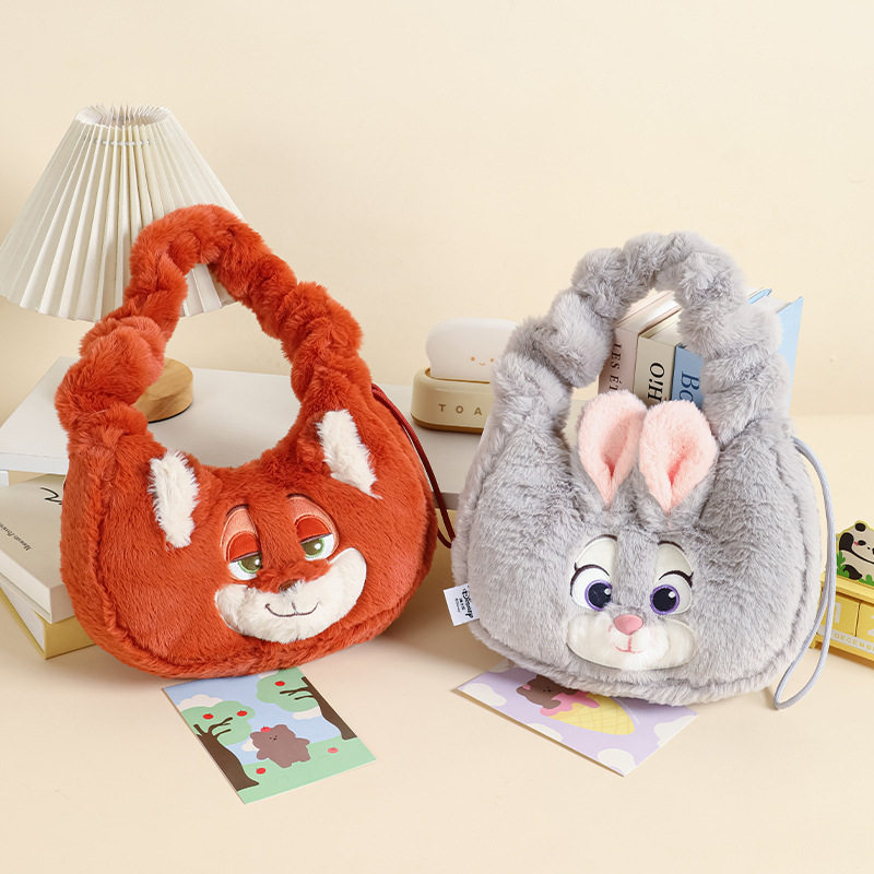 迪士尼疯狂动物城朱迪尼克毛绒玩偶心动腋下包狐尼克玩偶单肩包,玩具/童车/益智/积木/模型,毛绒/玩偶/公仔/布艺类玩具,淘宝优惠券,粉丝福利购,淘宝优惠卷