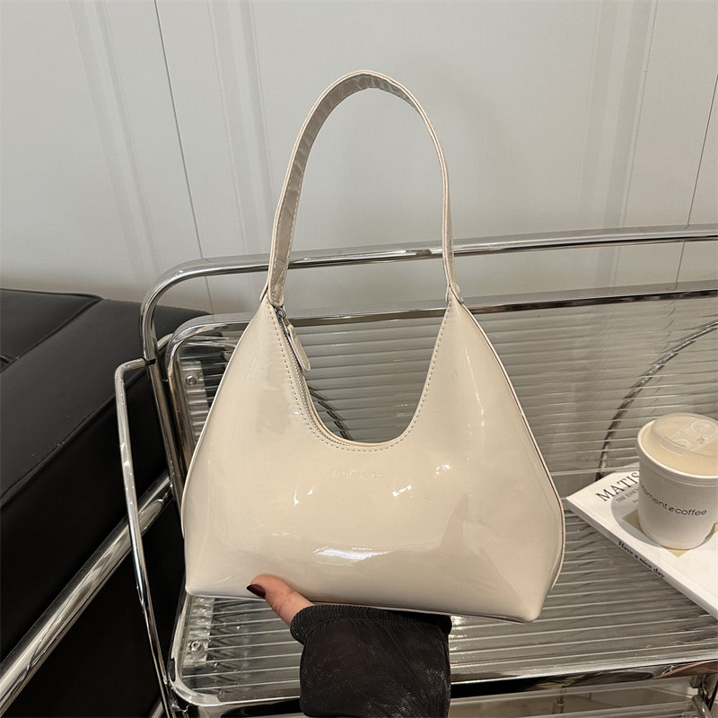 新款时尚单肩包油皮辣妹爆款高级感简约休闲腋下包月牙百搭手提包,箱包皮具/热销女包/男包,腋下包,淘宝优惠券,粉丝福利购,淘宝优惠卷