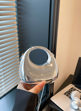 时尚手提小包包女2025新款潮手拿链条零钱包迷你晚宴包单肩斜挎包