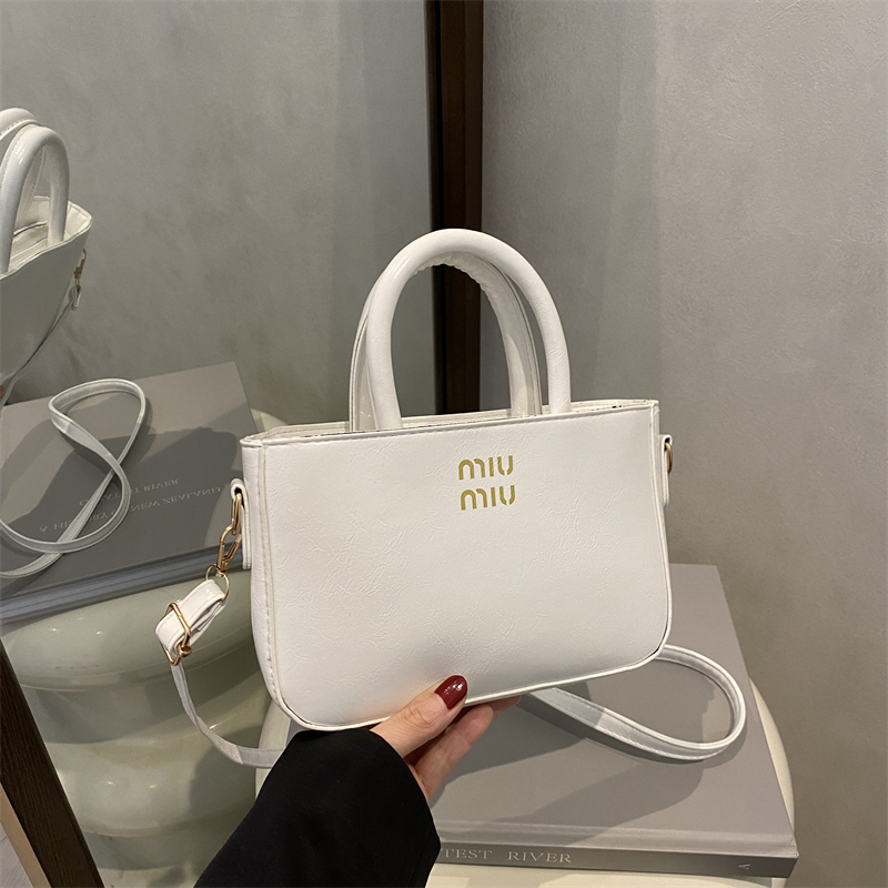 韩版高颜值时尚单肩包休闲斜挎包