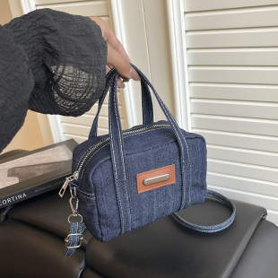 2025新款 保龄球包单肩斜挎包 牛仔布手提波士顿包包女质感简约时尚