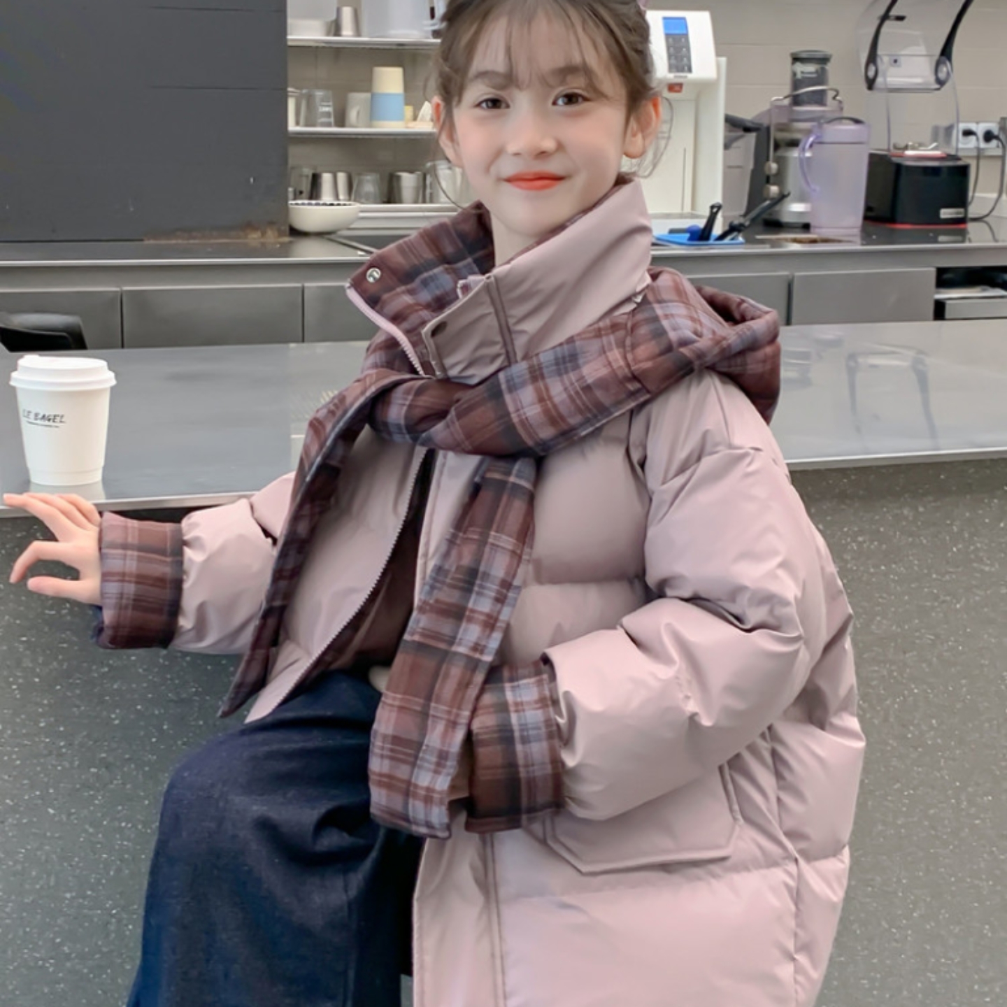 女童羽绒服2025新款洋气时髦加绒加厚冬款韩系保暖白鸭绒外套面包