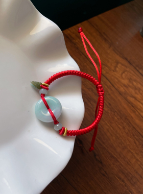 新年天然a翡翠浅绿小平安扣小叶子金刚结编织本命年好运红手绳