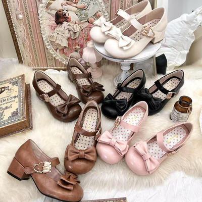 抱抱熊复古扣带单鞋绵羊泡芙