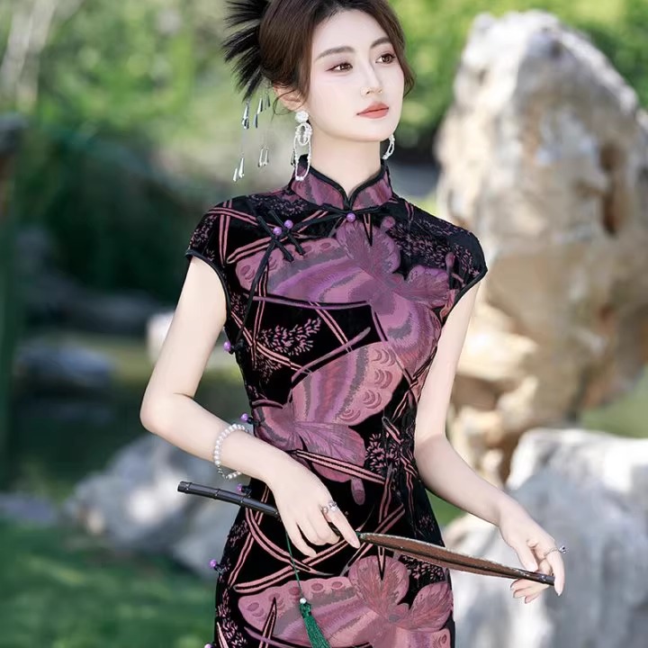 新中式高档贵夫人旗袍夏季时尚